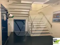 निवास बार्ज विक्रीसाठी