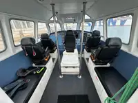 पायलट बोट विक्रीसाठी