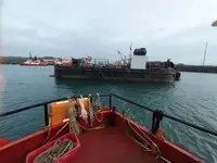 बार्ज विक्रीसाठी