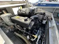 पेट्रोलिंग बोट विक्रीसाठी