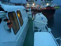 मोटार जहाज विक्रीसाठी