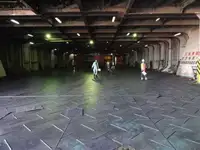 रेफर जहाज विक्रीसाठी