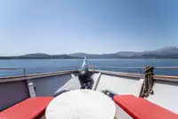 मोटार जहाज विक्रीसाठी