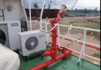 कंटेनर जहाज विक्रीसाठी