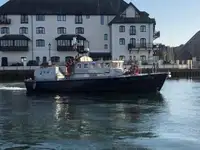 लाइफबोट विक्रीसाठी