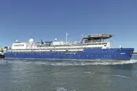 हॉटेल विक्रीसाठी