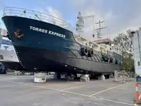 पुरवठा जहाज विक्रीसाठी